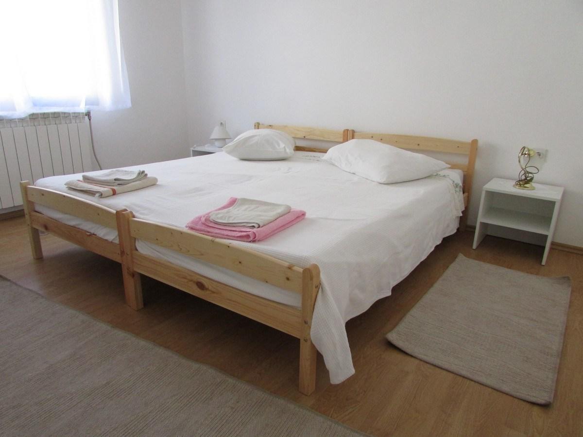 أوماغ Mirela House With Apartment المظهر الخارجي الصورة